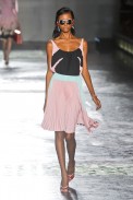 desfile-prada-milao-verao2012rtw-123