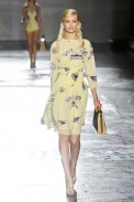 desfile-prada-milao-verao2012rtw-127