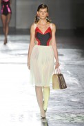 desfile-prada-milao-verao2012rtw-129