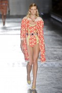 desfile-prada-milao-verao2012rtw-140