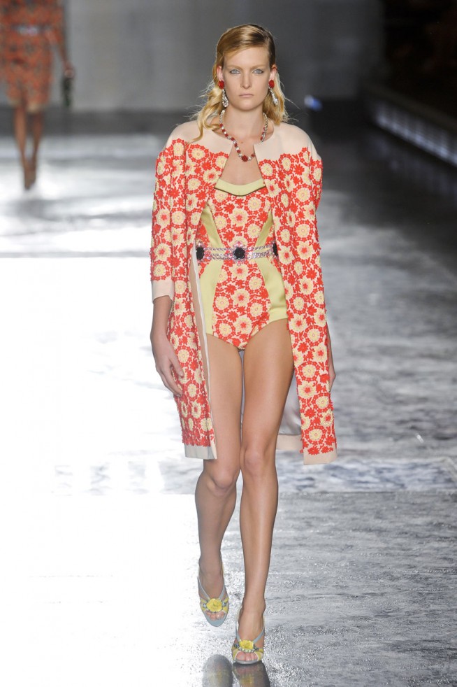 desfile-prada-milao-verao2012rtw-140