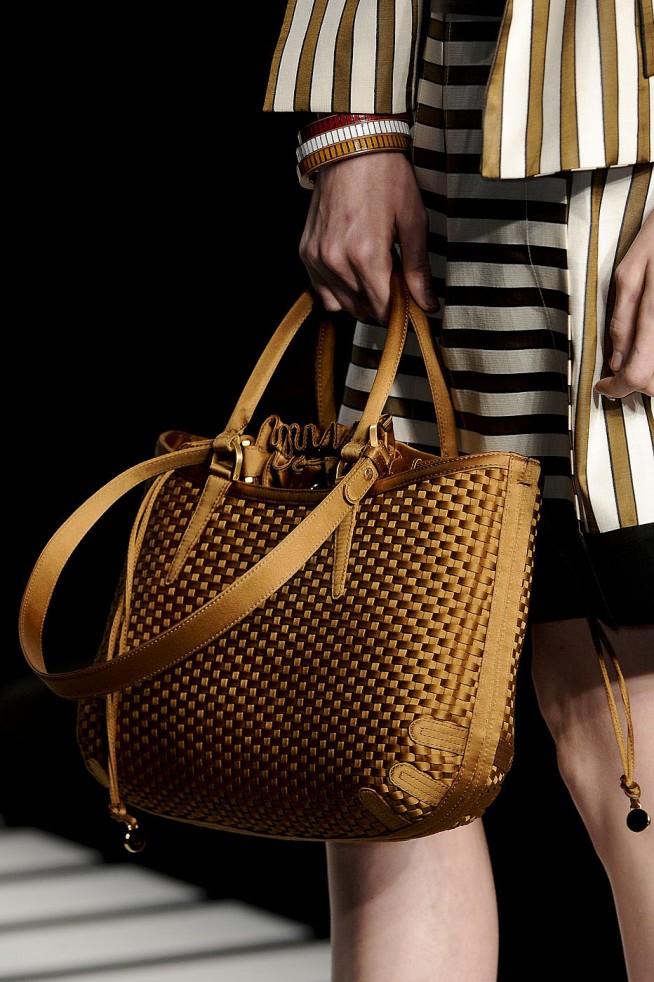 detalhes-fendi-milao-verao2012rtw-105