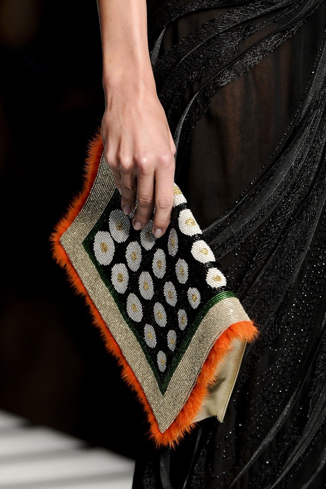 detalhes-fendi-milao-verao2012rtw-137