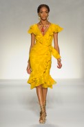 desfile-moschinoi-milao-verao2012rtw-108