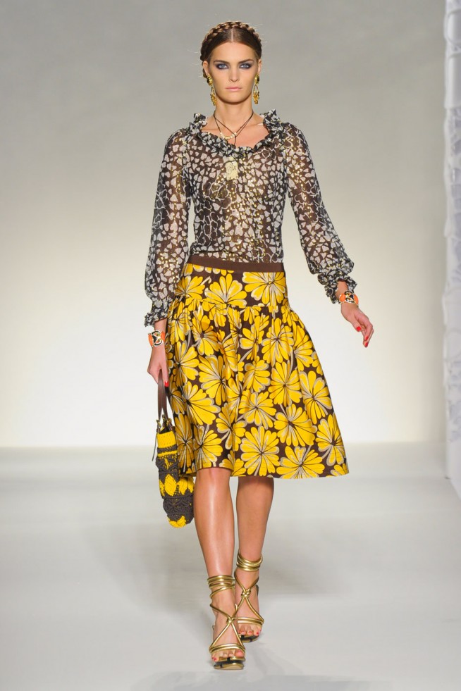 desfile-moschinoi-milao-verao2012rtw-119