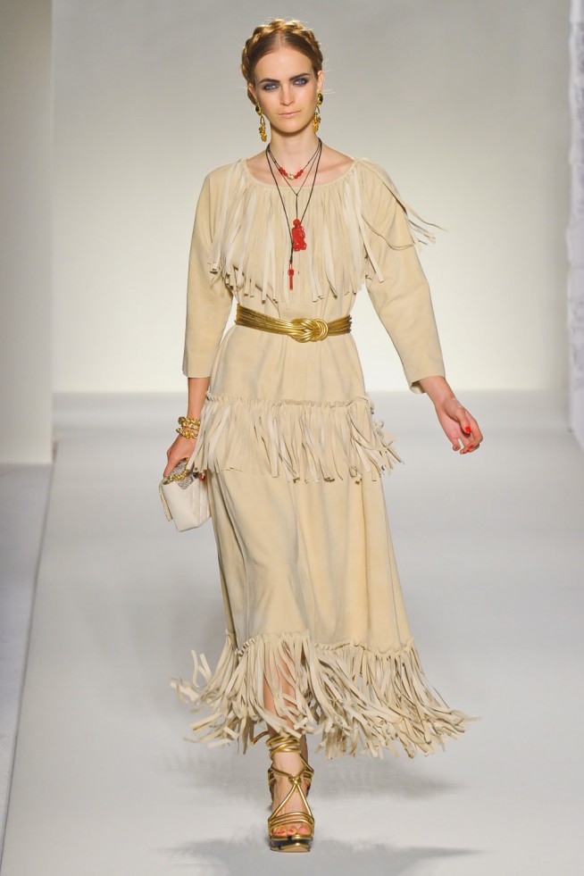 desfile-moschinoi-milao-verao2012rtw-135