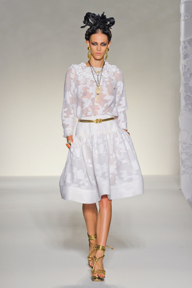 desfile-moschinoi-milao-verao2012rtw-140