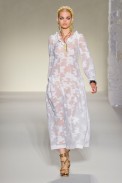 desfile-moschinoi-milao-verao2012rtw-142