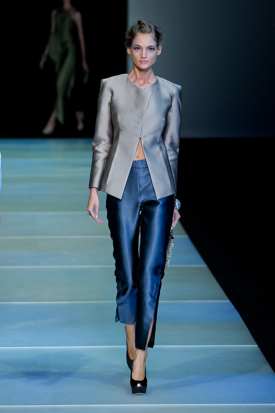 desfile-giorgio-armani-milao-verao2012rtw-148