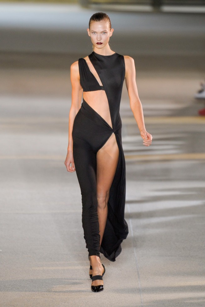 desfile-vaccarello-paris-verao2012rtw-129