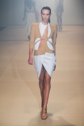 desfile-mugler-paris-verao2012rtw-110