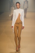desfile-mugler-paris-verao2012rtw-111