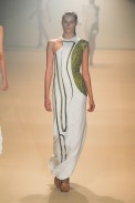 desfile-mugler-paris-verao2012rtw-116