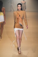 desfile-mugler-paris-verao2012rtw-124