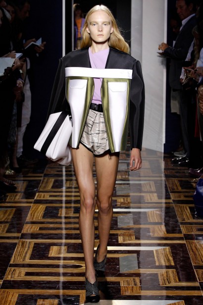desfile-balenciaga-verao2012rtw-100