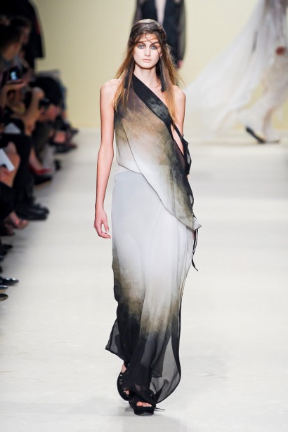 desfile-ann-demeulemeester-paris-verao2012rtw-119