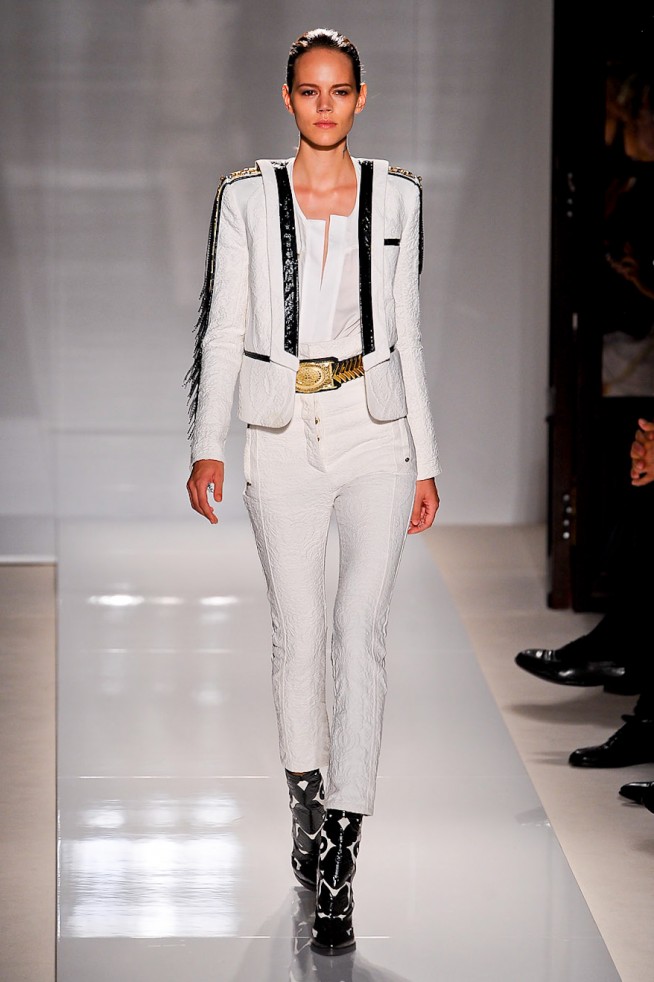 desfile-balmain-paris-verao2012rtw-103