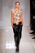 desfile-balmain-paris-verao2012rtw-115