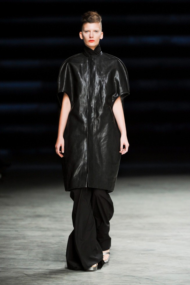 desfile-rick-owens-paris-verao2012rtw-105