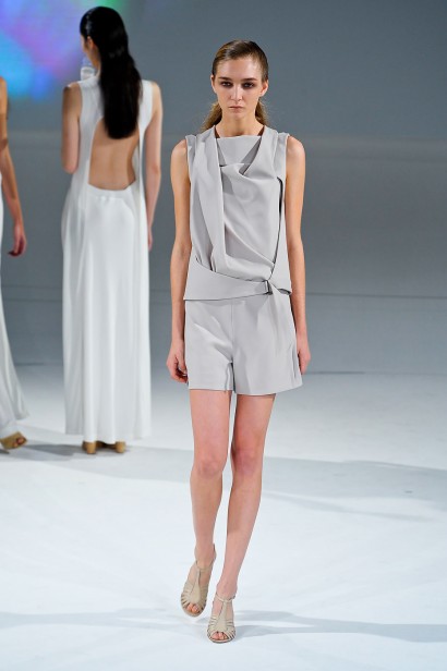 desfile-chalayan-paris-verao2012rtw-110