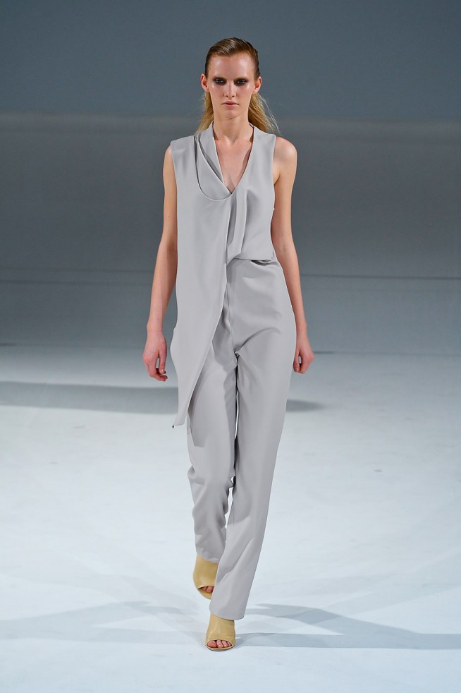 desfile-chalayan-paris-verao2012rtw-111