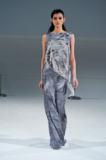 desfile-chalayan-paris-verao2012rtw-114