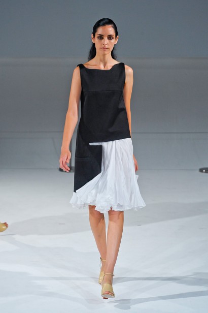 desfile-chalayan-paris-verao2012rtw-123