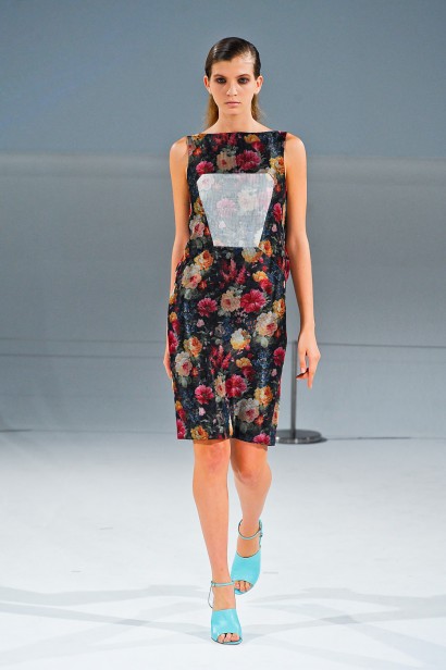 desfile-chalayan-paris-verao2012rtw-128