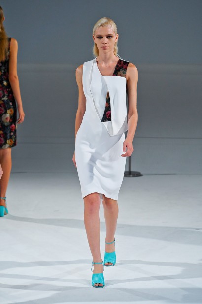 desfile-chalayan-paris-verao2012rtw-132