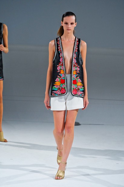 desfile-chalayan-paris-verao2012rtw-151