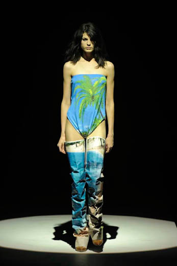 mmg_ss10_042