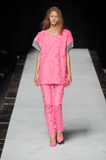 mmg_ss10_052