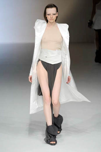ows_ss10_020