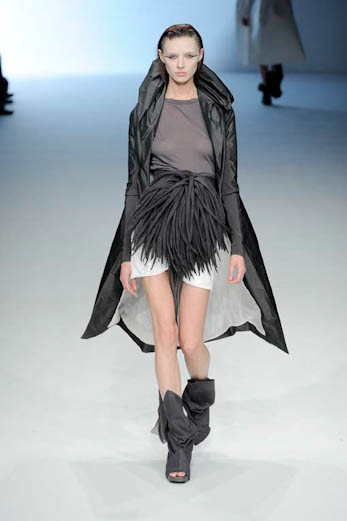 ows_ss10_025