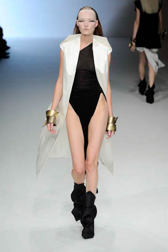 ows_ss10_055
