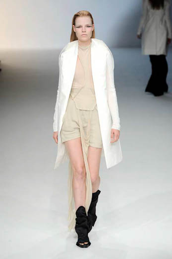 ows_ss10_084