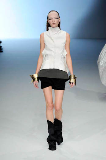 ows_ss10_165