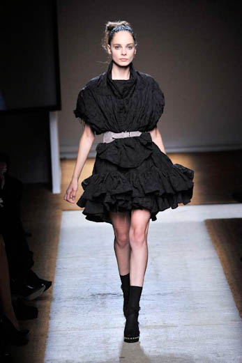 ysl_ss10_063