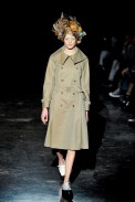 desfile-junya-watanabe-paris-verao2012rtw-137
