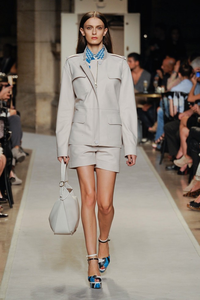 desfile-loewe-paris-verao2012rtw-100
