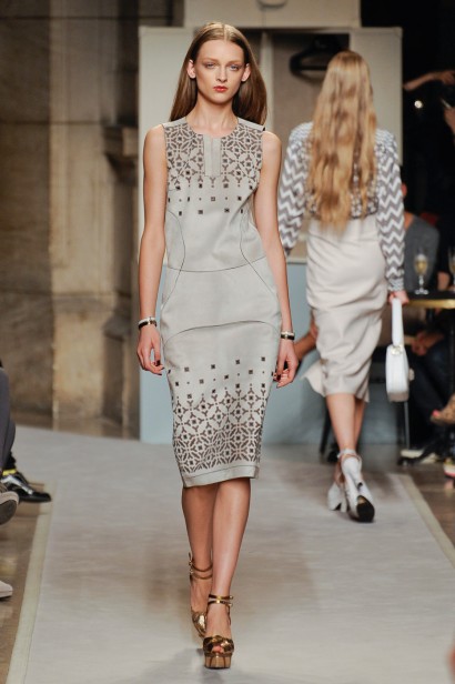 desfile-loewe-paris-verao2012rtw-106