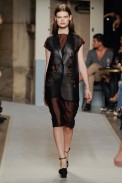 desfile-loewe-paris-verao2012rtw-116