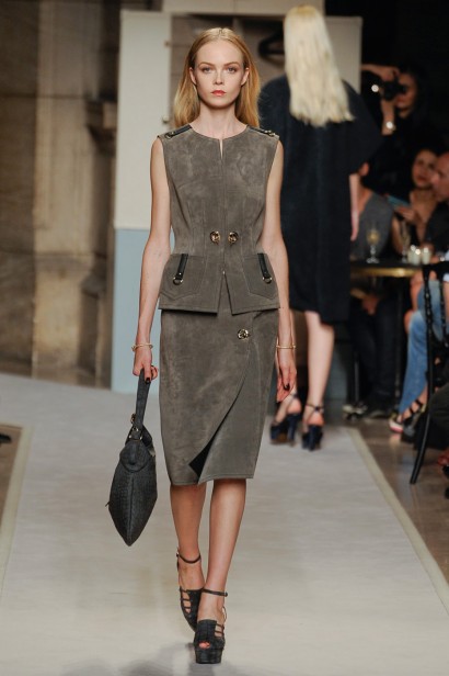 desfile-loewe-paris-verao2012rtw-122