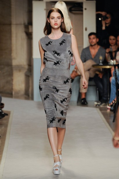 desfile-loewe-paris-verao2012rtw-123