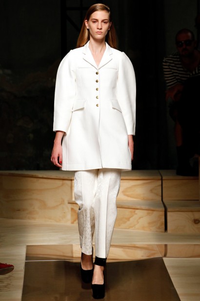desfile-celine-paris-verao2012rtw-102