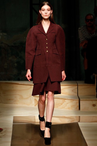 desfile-celine-paris-verao2012rtw-103