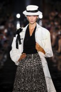 desfile-john-galliano-paris-verao2012rtw-099