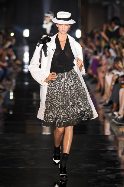 desfile-john-galliano-paris-verao2012rtw-100
