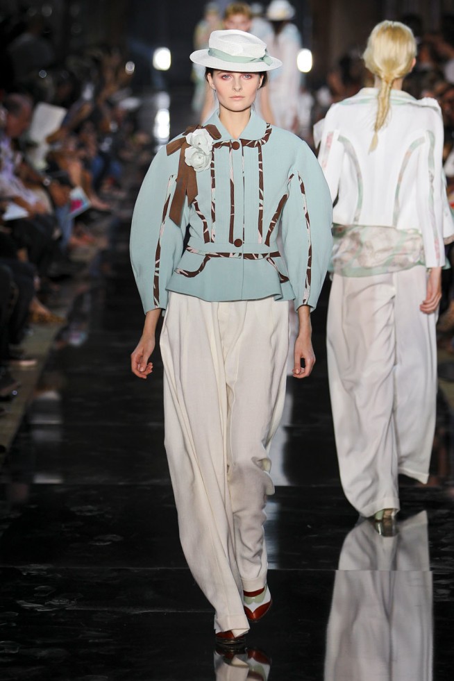 desfile-john-galliano-paris-verao2012rtw-114