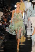 desfile-john-galliano-paris-verao2012rtw-116